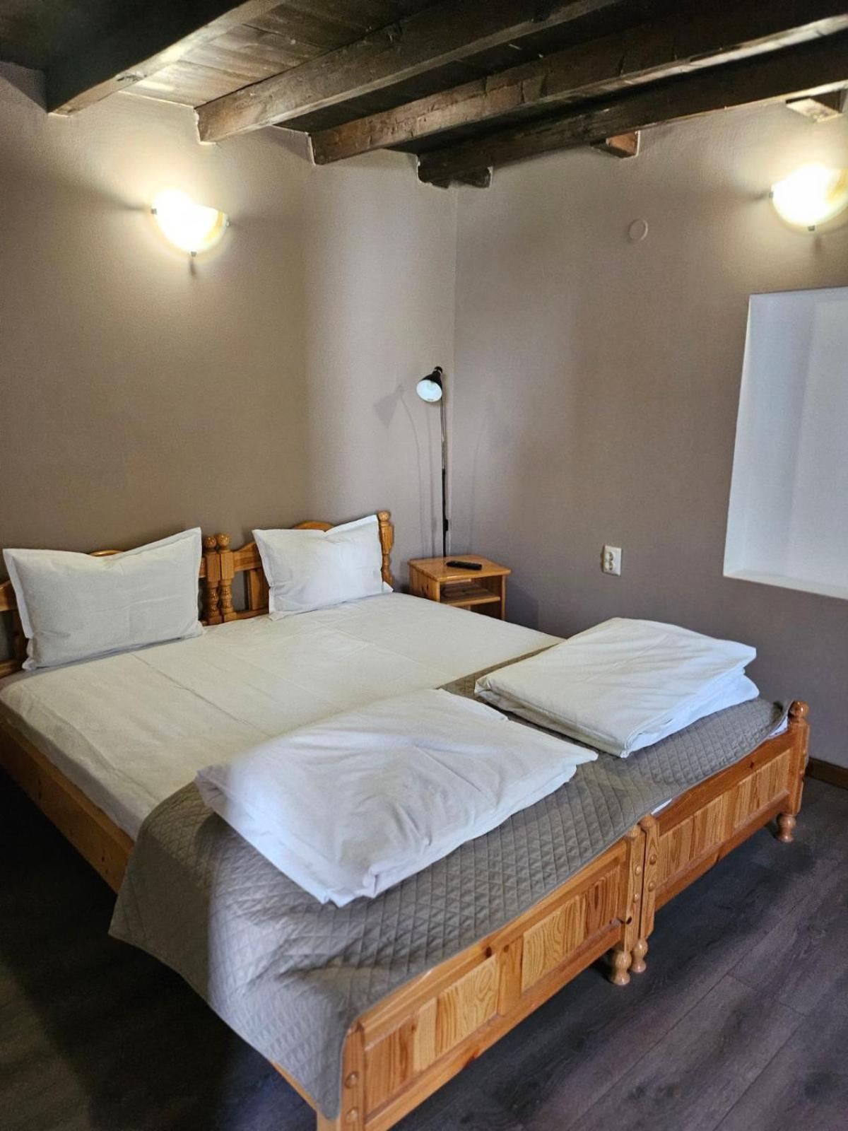 Orehite-Family Hotel ,Food & Pool Bozhichen Bagian luar foto
