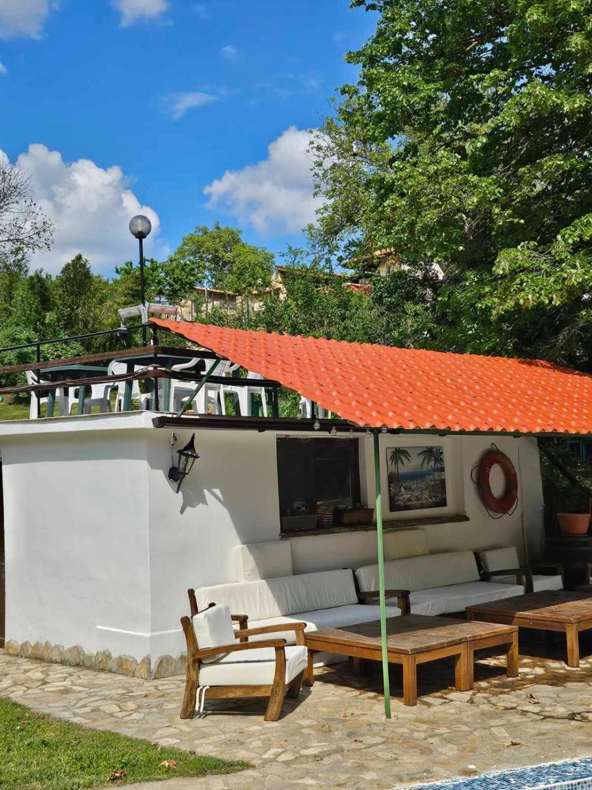 Orehite-Family Hotel ,Food & Pool Bozhichen Bagian luar foto